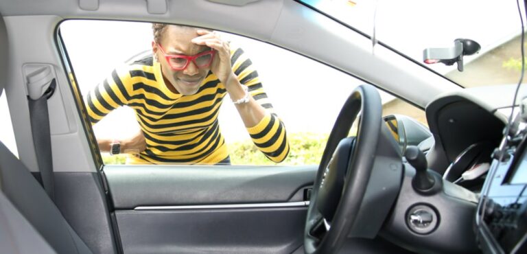 Car lockout service